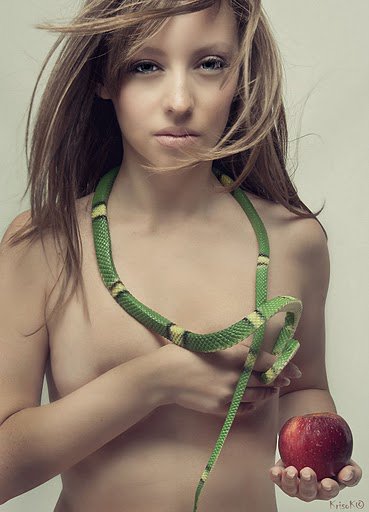 Female model photo shoot of Maria Grueva