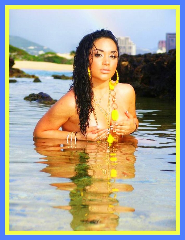 Female model photo shoot of StephanieMoniqueModel in Hawaii
