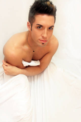 Male model photo shoot of Mykul Valentine in Louisville, KY