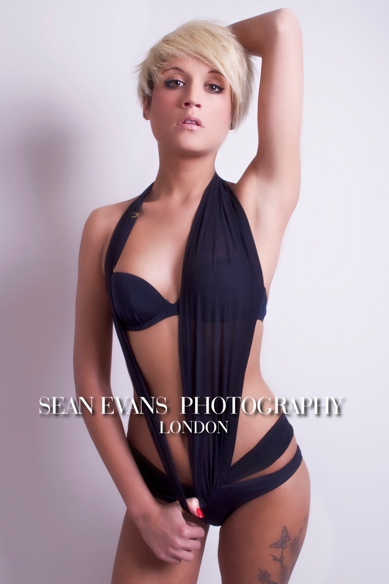 Male model photo shoot of SeanEvansPhotography