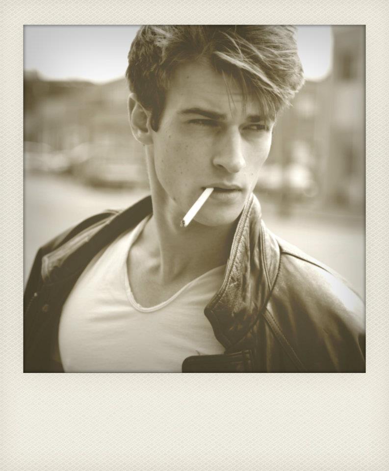 Male model photo shoot of Brandon Vagt in Seattle