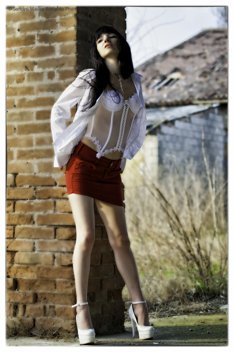 Female model photo shoot of AnY333