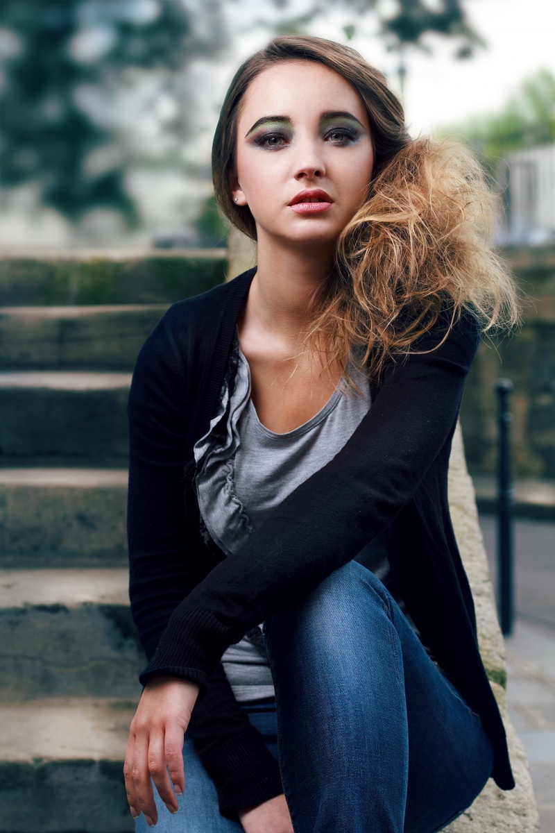 Female model photo shoot of Oooo92 in Paris