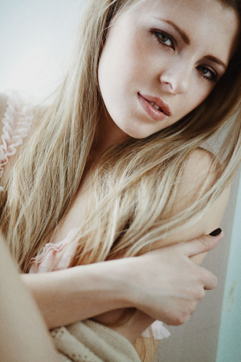 Female model photo shoot of Ekaterina_S
