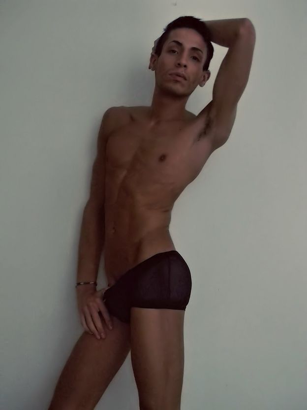 Male model photo shoot of Joey R Amparan