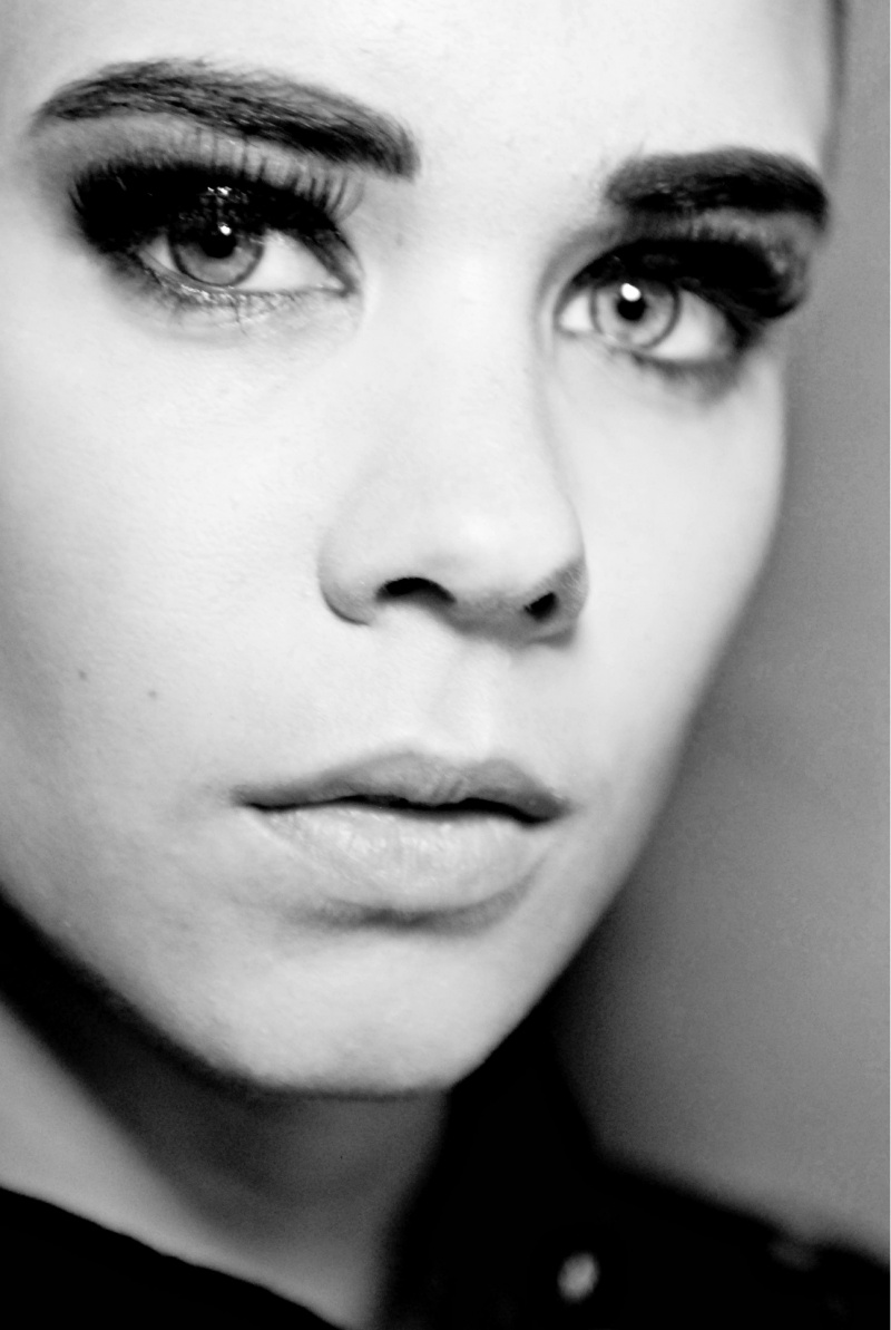 Female model photo shoot of Johanna Larsson in Kensal Green
