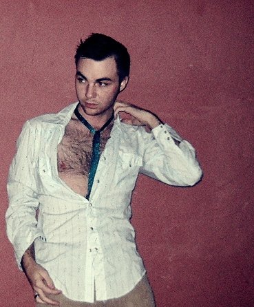 Male model photo shoot of Simon Spark