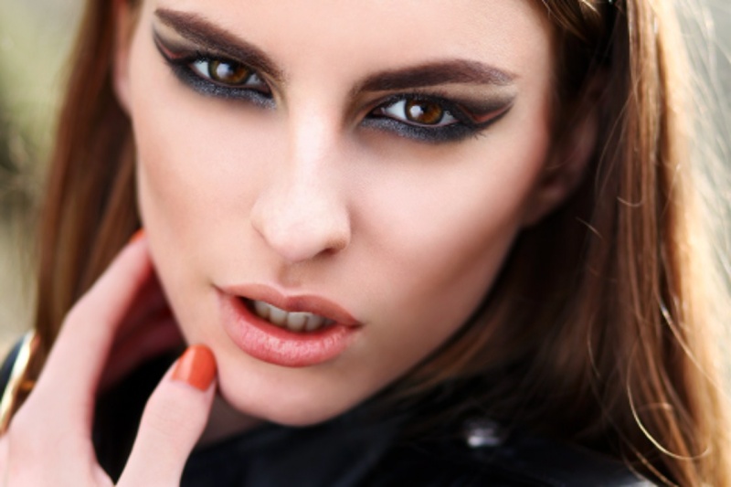 Female model photo shoot of Olya Svarga
