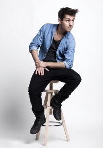 Male model photo shoot of Andrew McKay