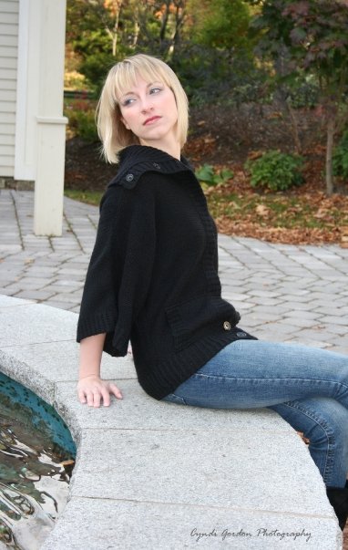 Female model photo shoot of Jessica Amy7 by cyndi gordon in Halifax Public Gardens