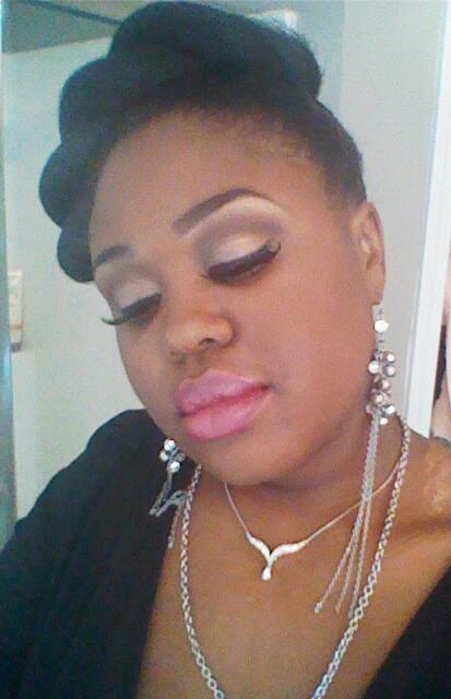 Female model photo shoot of MobileMakeup By Jessica