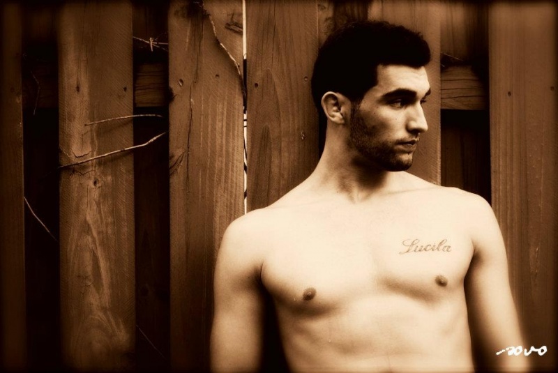 Male model photo shoot of Cristian Molina