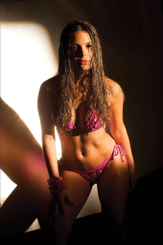 Female model photo shoot of Adriana Atehortua