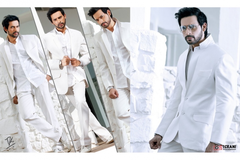 Male model photo shoot of Dheiraj Kapoor