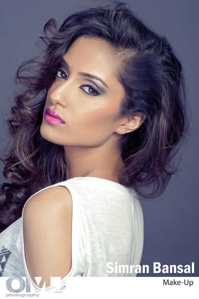 Female model photo shoot of Simran Bansal
