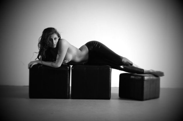 Female model photo shoot of SavannaSwett