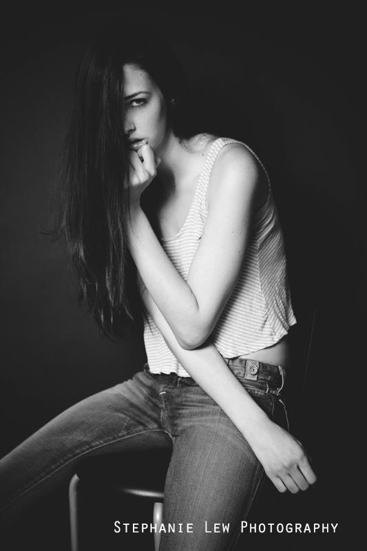 Female model photo shoot of Rachel Ann Vague