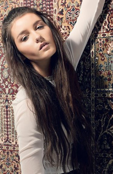 Female model photo shoot of Olivia-Fayne