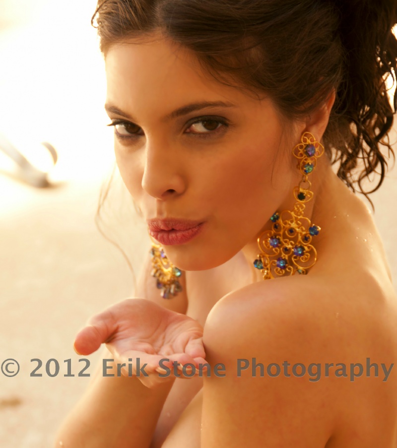 Female model photo shoot of Miss Calista Kayos 