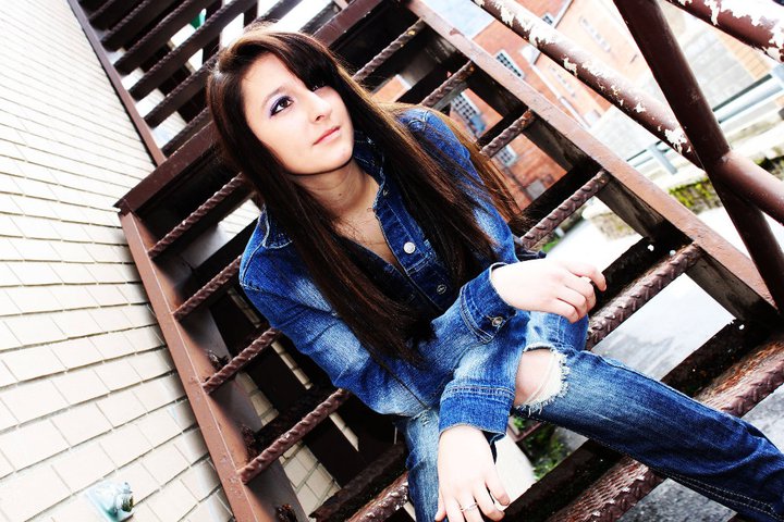 Female model photo shoot of xoxo_megan