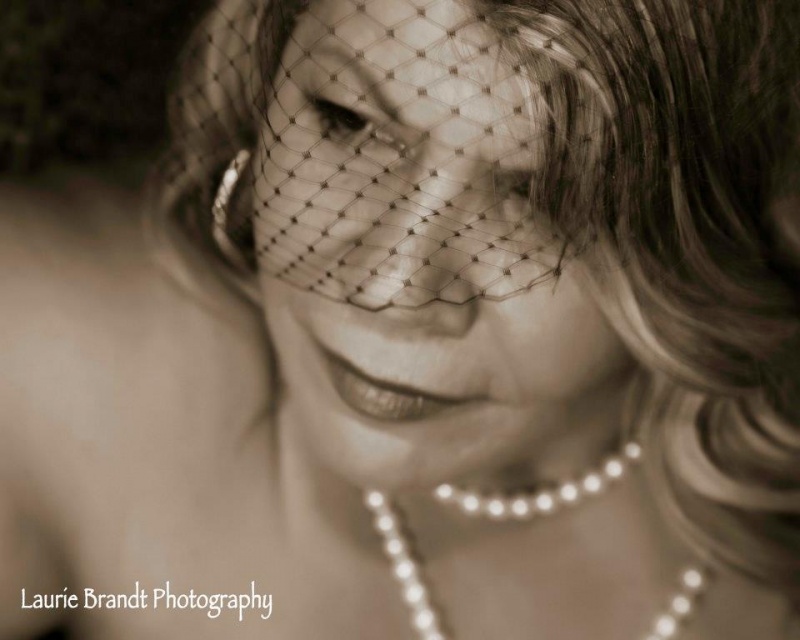 Female model photo shoot of Brittany Briere in Laurie Brandt Photography