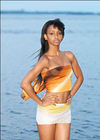 Female model photo shoot of Varlene Mukamunana