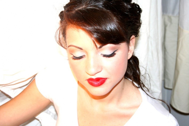 Female model photo shoot of Makeup By Brooke 