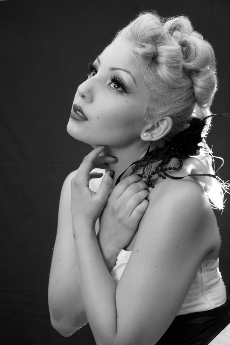 Female model photo shoot of NuNu-Obsession Makeup by Rich IMAGES in Los Angeles Studios