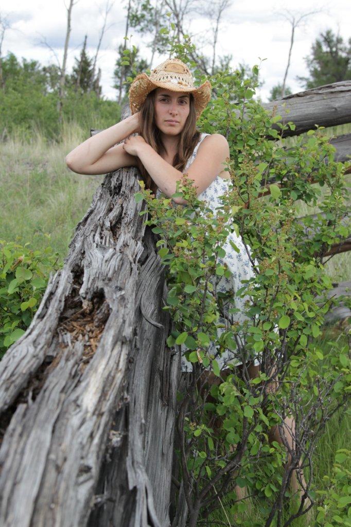 Female model photo shoot of Shari Mernett in Redstone