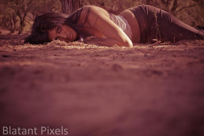 Female model photo shoot of reena098 in Arizona