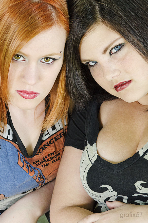 Female model photo shoot of lizz hackett and Nikki Goldsmith by grafix51