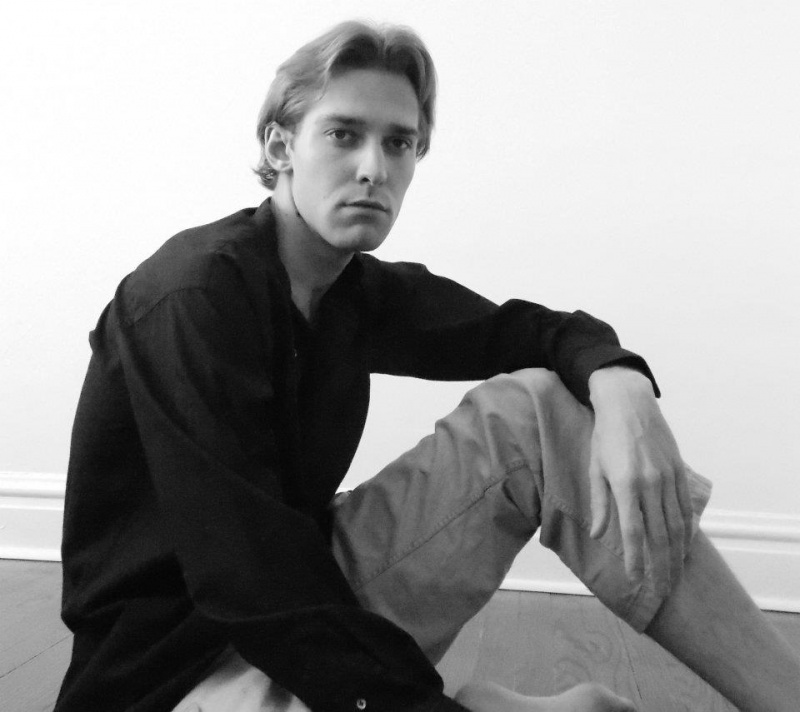 Male model photo shoot of Evan MacHendrick