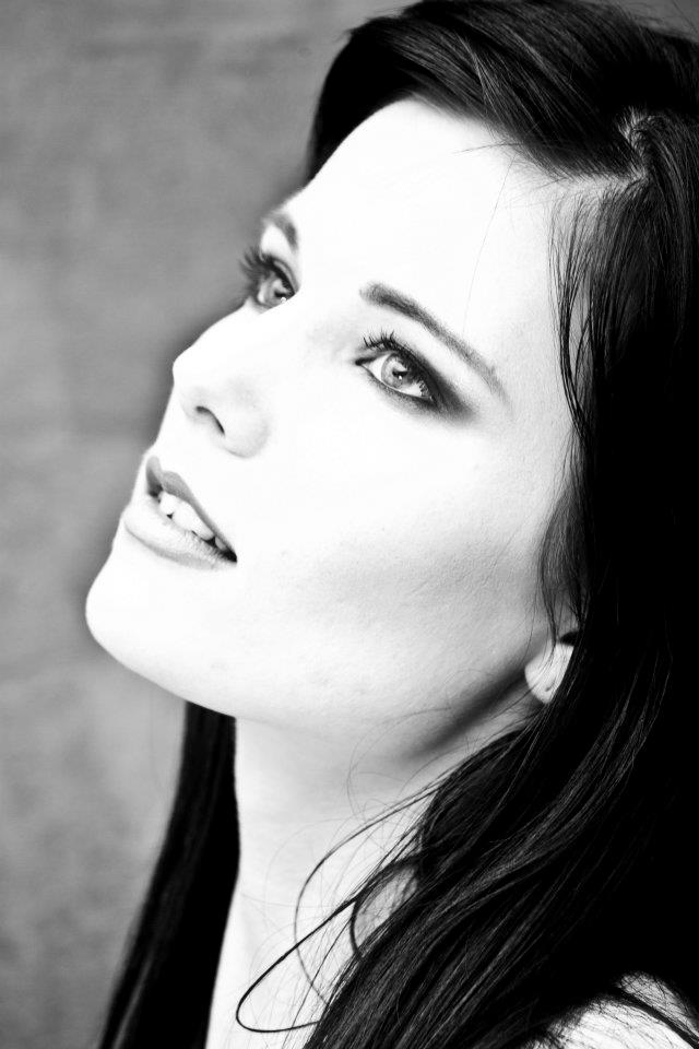Female model photo shoot of Anette Pelka