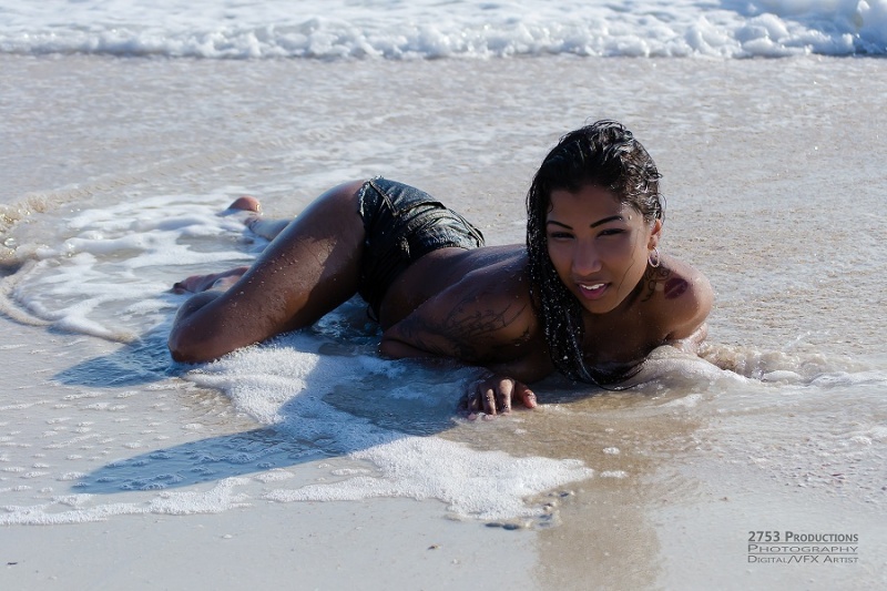 Female model photo shoot of La Nella in HoneyMoon Island Dunedin FL