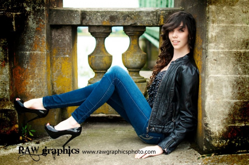 Female model photo shoot of Kimberly Faith King