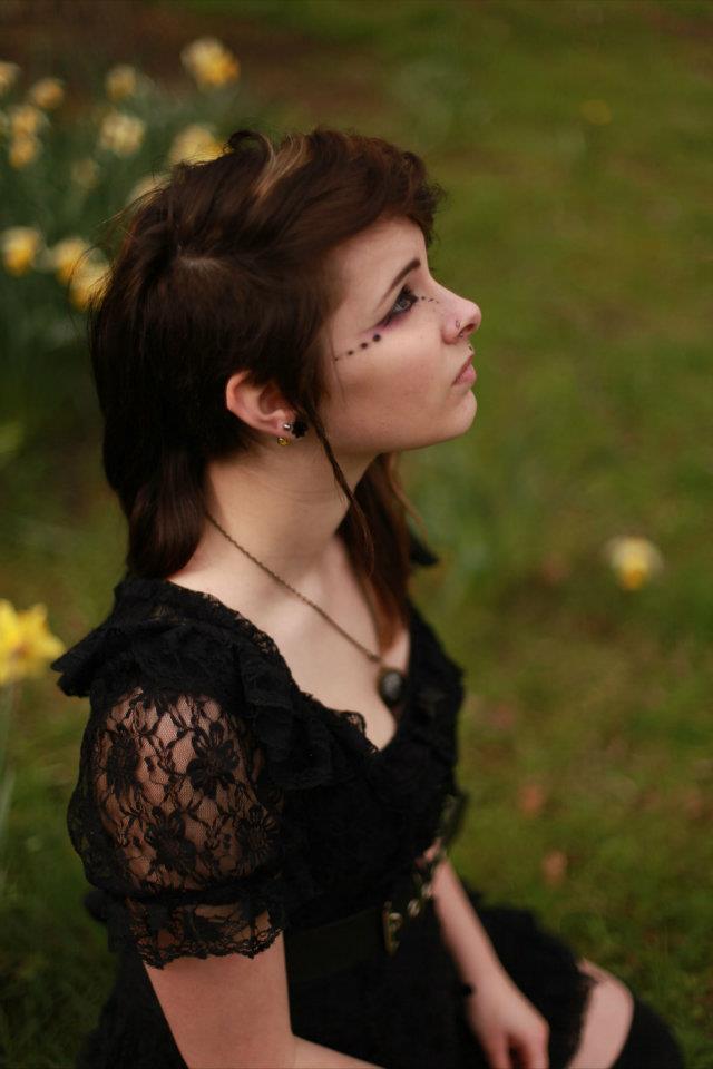 Female model photo shoot of Jodexterous in Walsall Arboretum.
