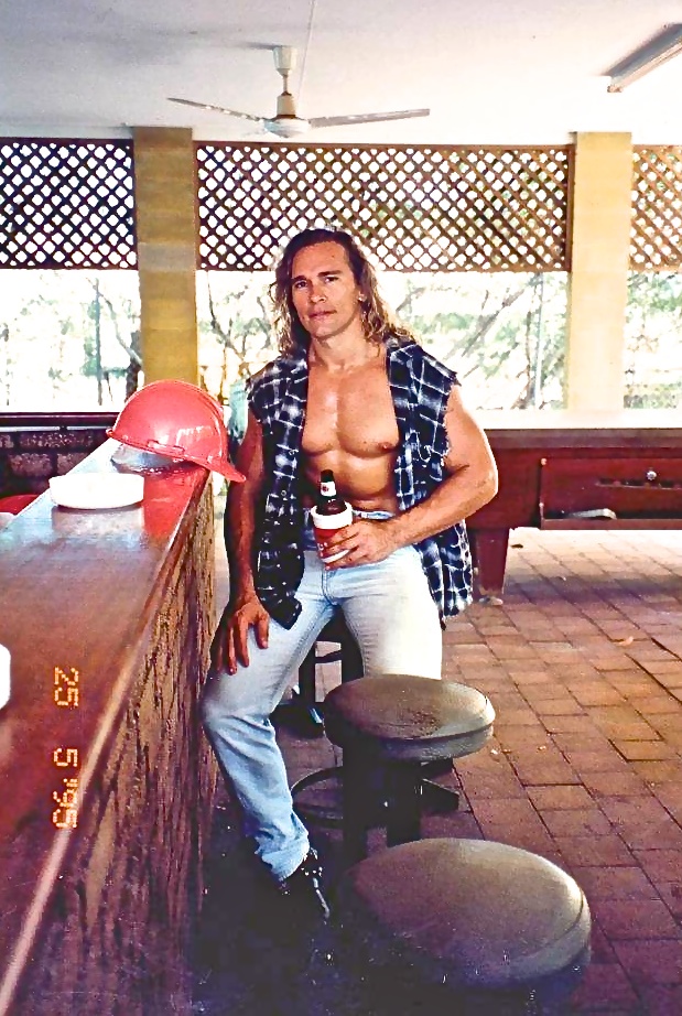 Male model photo shoot of Eric Cartwright in WINNELLIE, DARWIN, NT