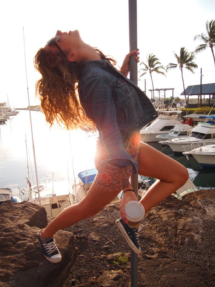 Female model photo shoot of Jessica Walton in Kailua Kona, Big Island, Hawaii