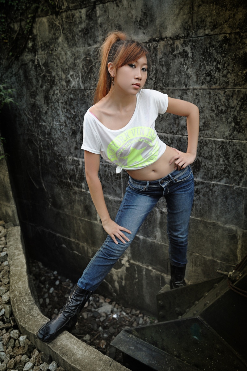 Female model photo shoot of JoeyYan