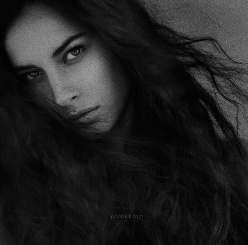 Female model photo shoot of Juli Kirsanova
