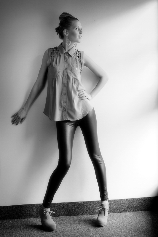 Female model photo shoot of kla adams by Bob House