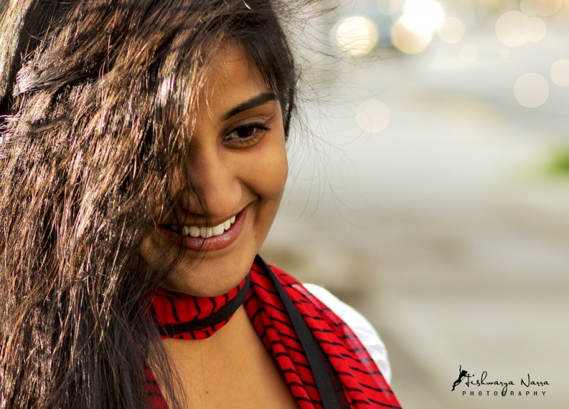 Female model photo shoot of Aishwarya  in San Jose