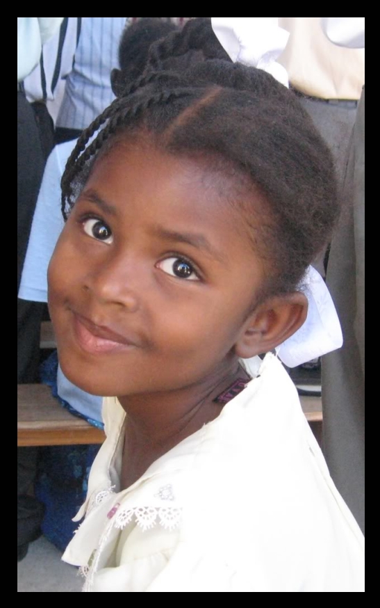 Female model photo shoot of TLDamrin in Haiti, Les Ceyes