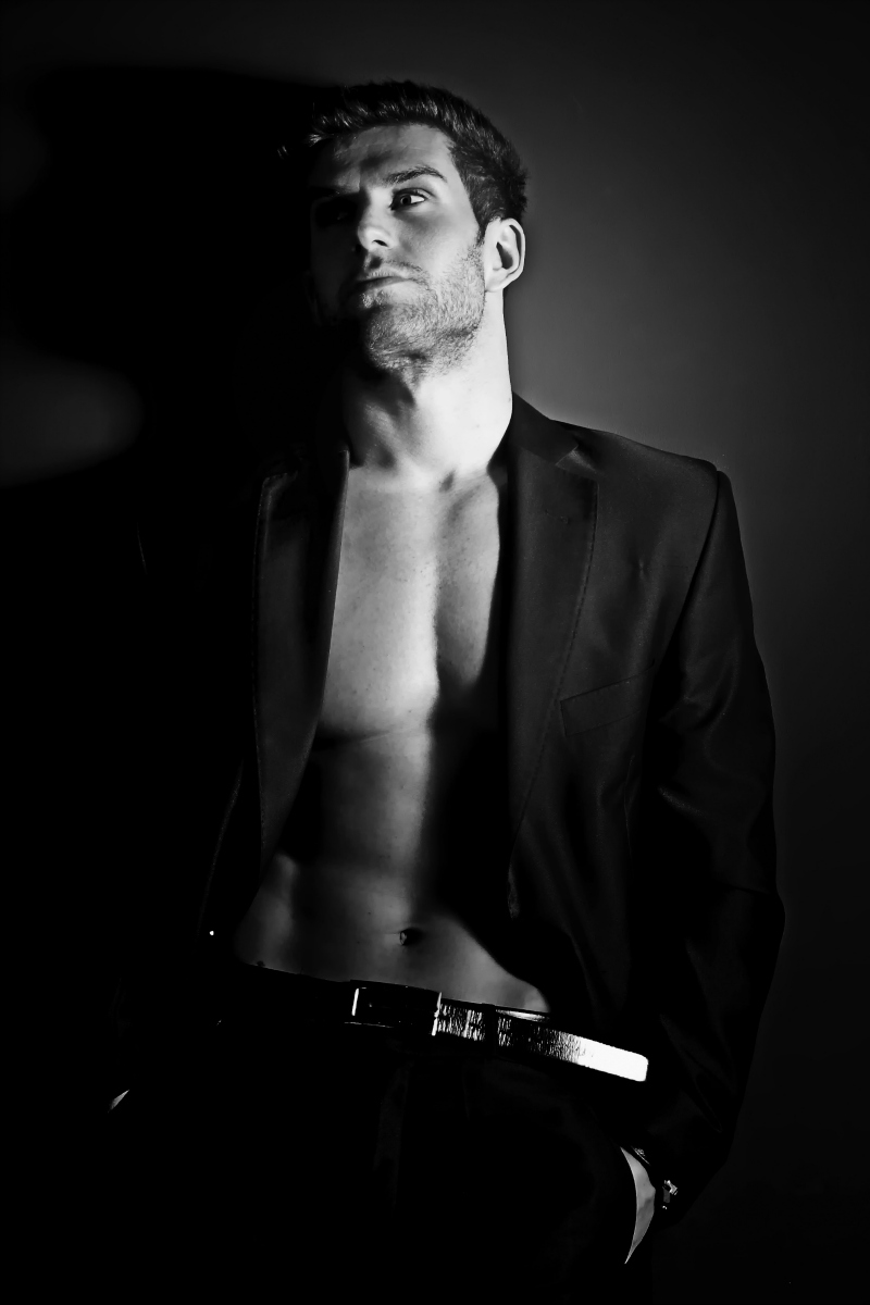 Male model photo shoot of MartinKlos