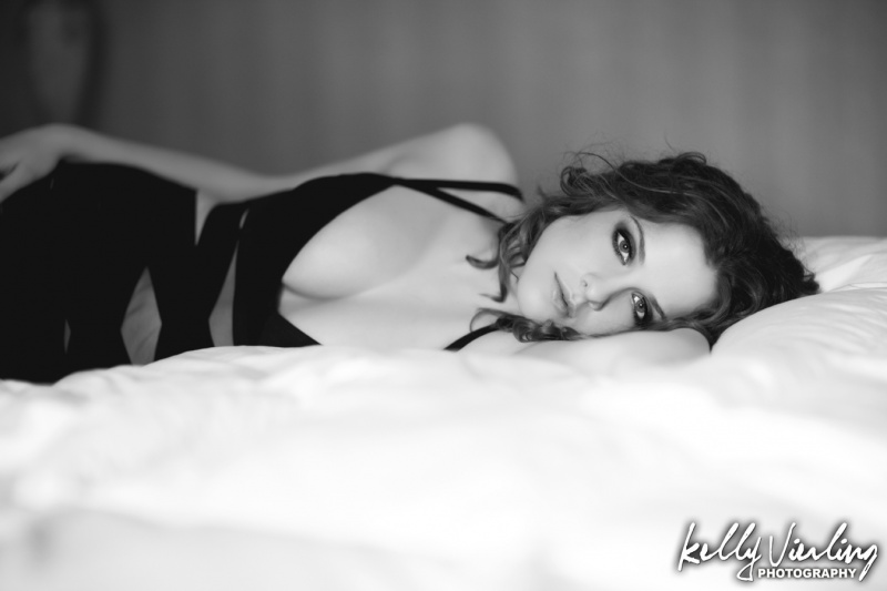 Female model photo shoot of Maxx by Kelly Minton
