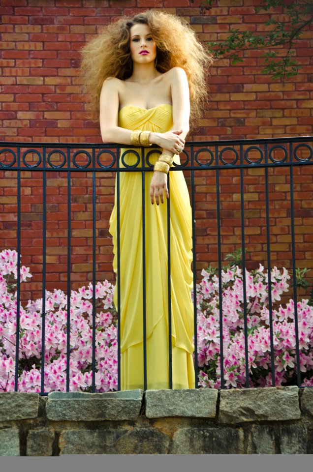 Female model photo shoot of Kayla Rea