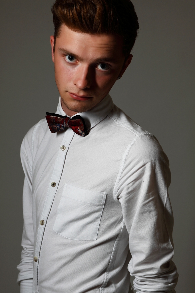 Male model photo shoot of Glen Bowers