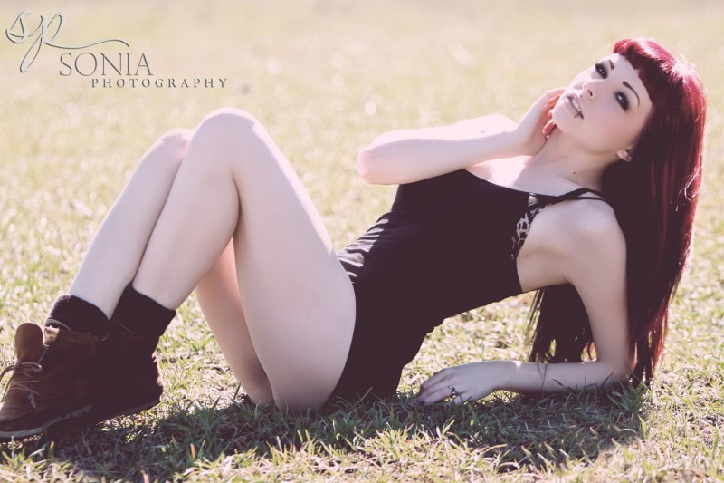 Female model photo shoot of Kayla Rosalie