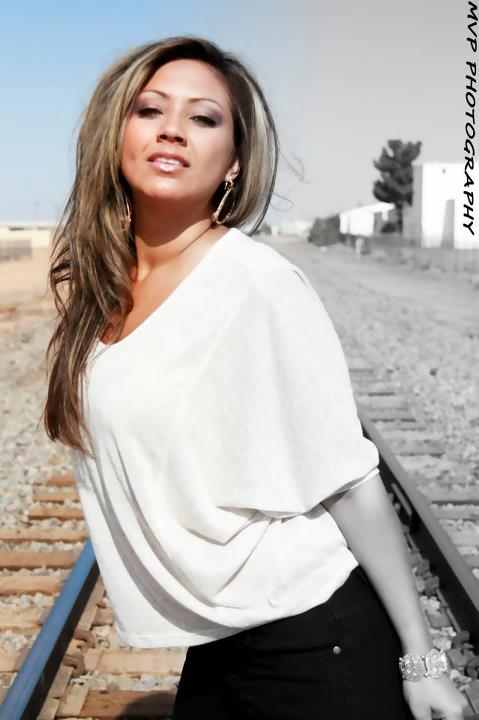 Female model photo shoot of Jennifer Ortega