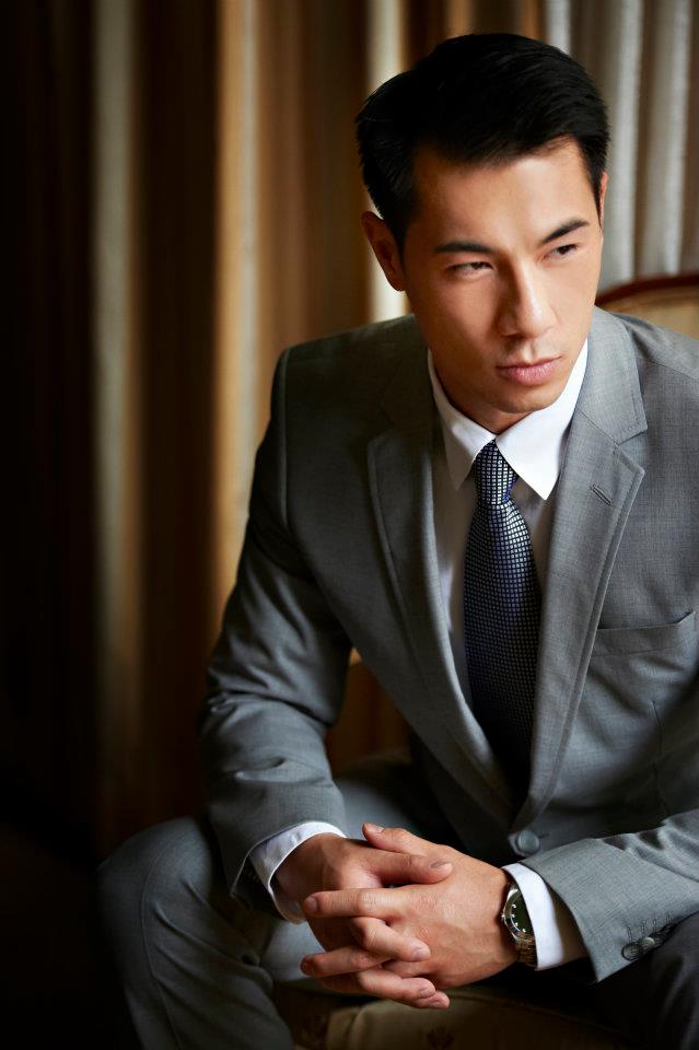 Male model photo shoot of Owen Kwong